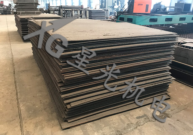 雙金屬復(fù)合耐磨鋼板 雙金屬復(fù)合耐磨鋼板